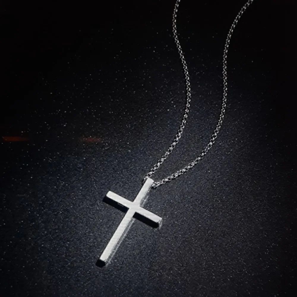 S925 Simple Silver Cross Necklace New In Box‎